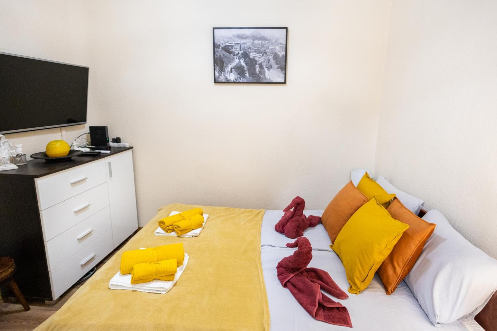 Sunhill Apartment Next To The Buda Castle Budapeste Exterior foto